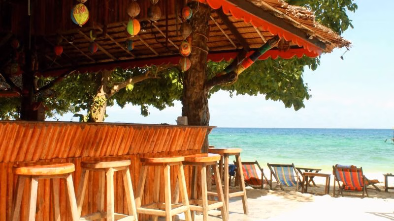 Phi Phi Relax Bar X